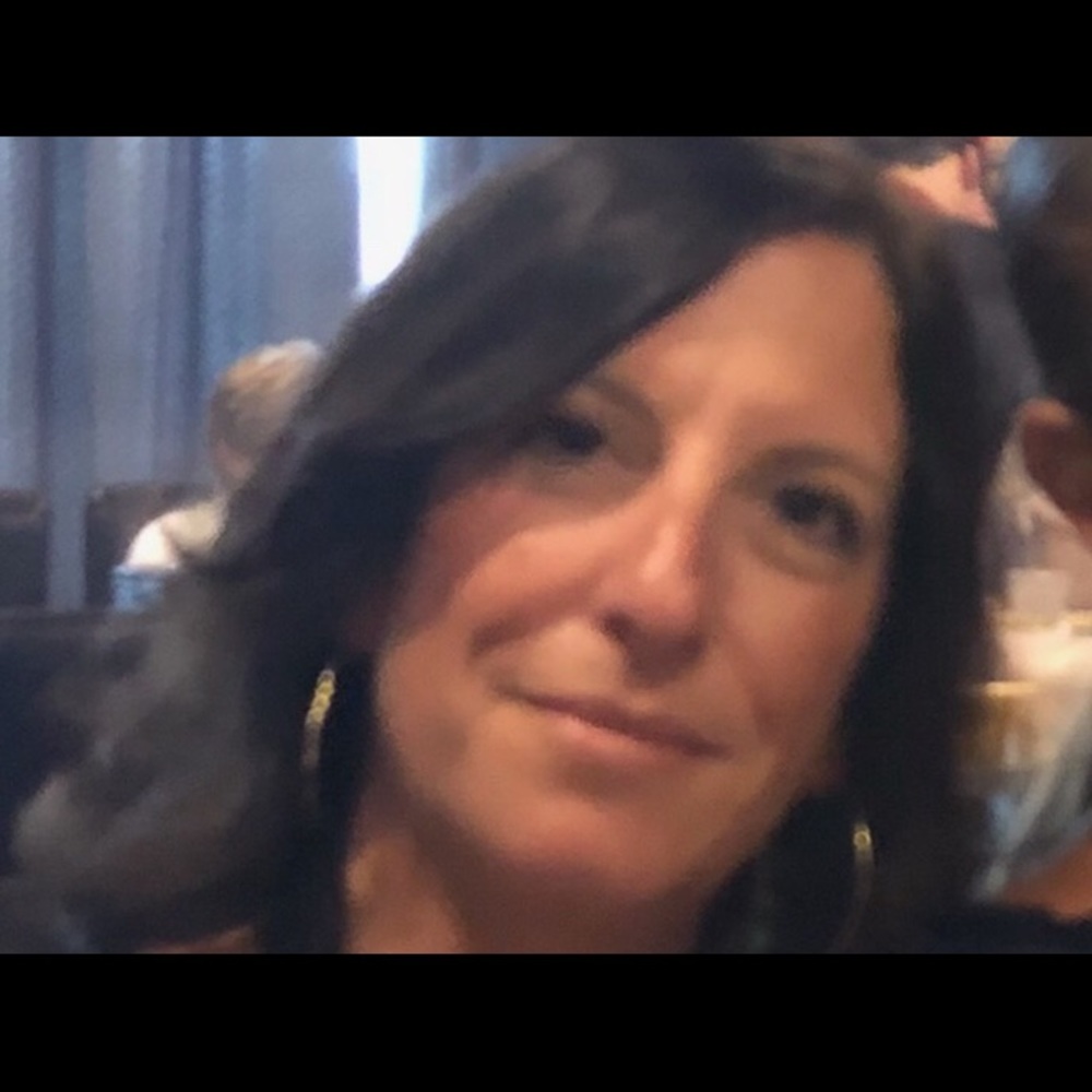 Meet your Posher, Lucia